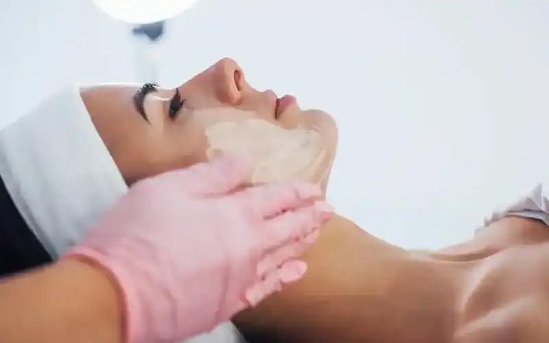 Únase a la plataforma de afectados. El cierre de Centro de estética Único deja a cientos de personas sin tratamientos